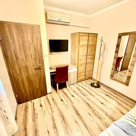 Quarto em Acomodações Particulares Fenyves - *